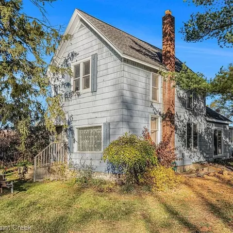 63 E Hunters Creek Rd, Metamora, MI 48455