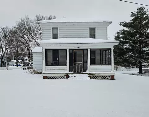 280 Station St, Constantine, MI 49042 photo 2