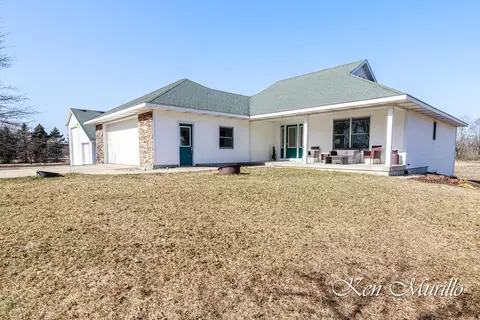 6129 Alger St, Allendale, MI 49401