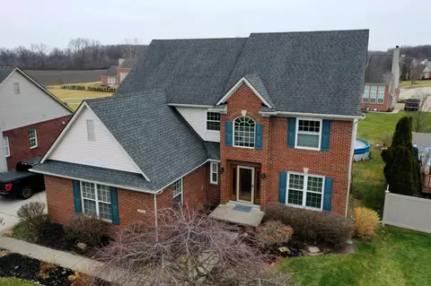 28121 Aspen Blvd, Flat Rock, MI 48134