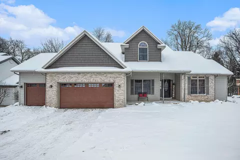 124 Abbington Cir, Battle Creek, MI 49015
