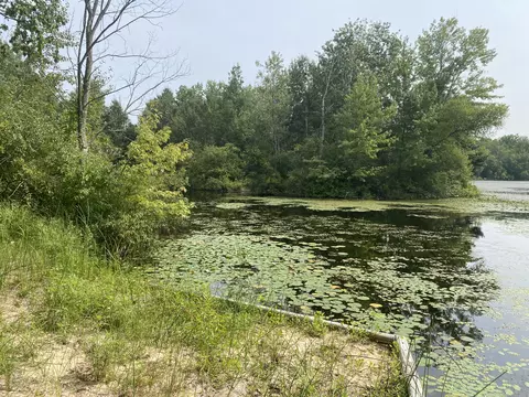 APT 59 Westshore Drive, Rothbury, MI 49452