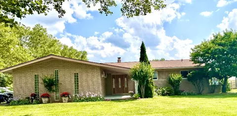 11272 Keith Dr, Sterling Heights, MI 48312
