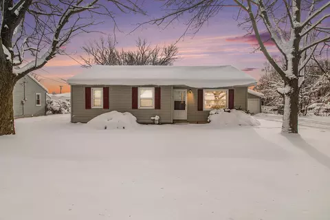 434 Tampa St SE, Grand Rapids, MI 49548