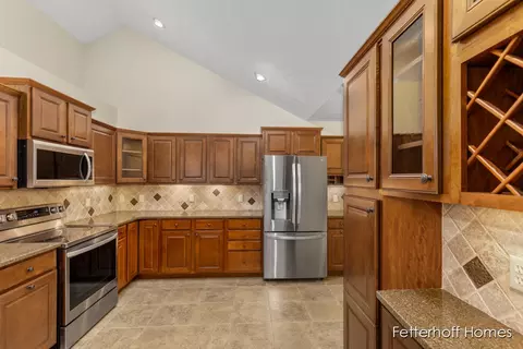 840 Bridge Crest Dr SE, Ada, MI 49301 photo 11