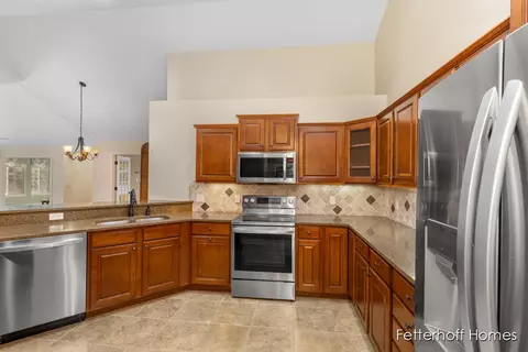 840 Bridge Crest Dr SE, Ada, MI 49301 photo 12