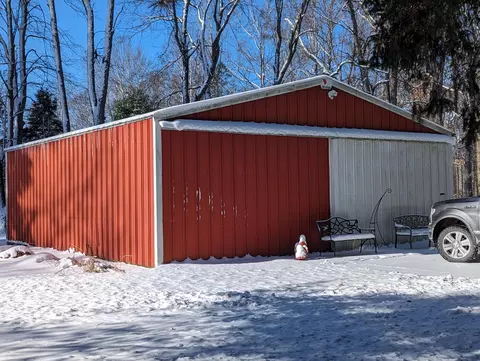 8166 Chamberlin Rd, Dexter, MI 48130 photo 3