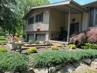 8166 Chamberlin Rd, Dexter, MI 48130 photo 4