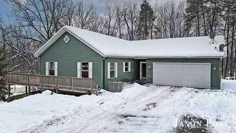 10616 Johnson Rd, Greenville, MI 48838