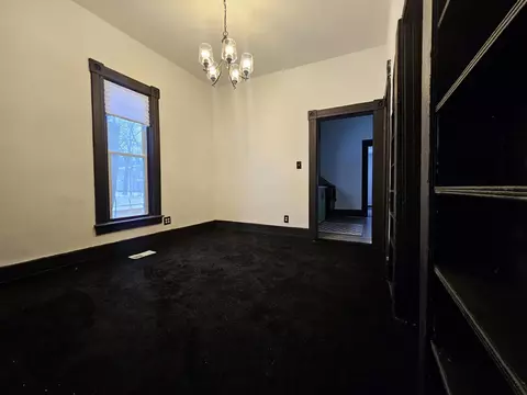 1105 Williams St, Jackson, MI 49203 photo 4