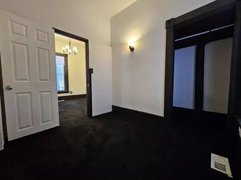 1105 Williams St, Jackson, MI 49203 photo 9