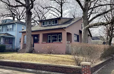 2301 Francis Ave SE, Grand Rapids, MI 49507