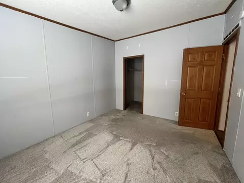 370 Victory Ln, Flint, MI 48507 photo 7