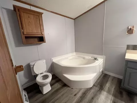 370 Victory Ln, Flint, MI 48507 photo 11