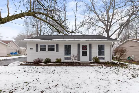 3449 Tracey Dr, Jackson, MI 49203
