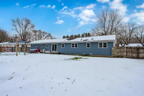 215 Cherrywood Dr, Plainwell, MI 49080 photo 34