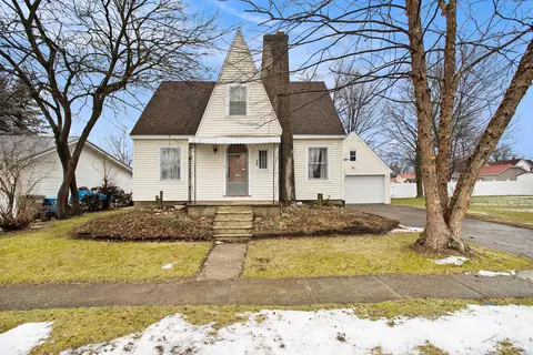 228 Franklin St, Bronson, MI 49028