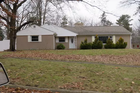 1207 Prairie Ave, Kalamazoo, MI 49006