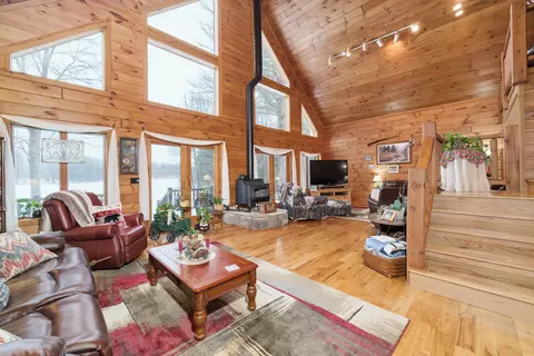 Living - 13641 Brewer Rd, Brethren, MI 49619 photo 4 of 9