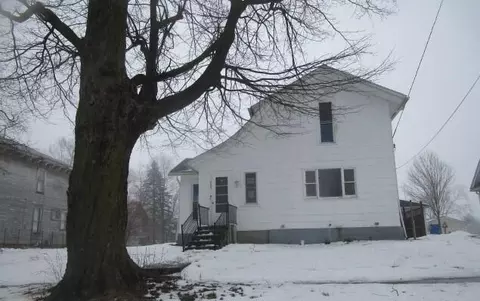 305 W Silver St, Reading, MI 49274