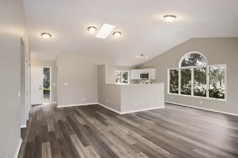 1370 Linden Cv, Dewitt, MI 48820 photo 7