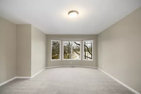 1370 Linden Cv, Dewitt, MI 48820 photo 12