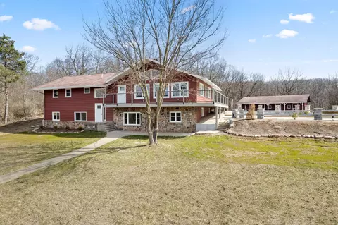 11730 Lakeview Ct, Onsted, MI 49265