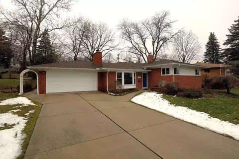 2438 Manchester Rd, Ann Arbor, MI 48104