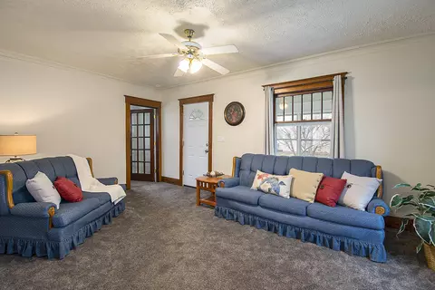 122 Huron St, Lansing, MI 48915 photo 3