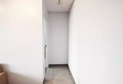 555 E William St #8F, Ann Arbor, MI 48104 photo 9