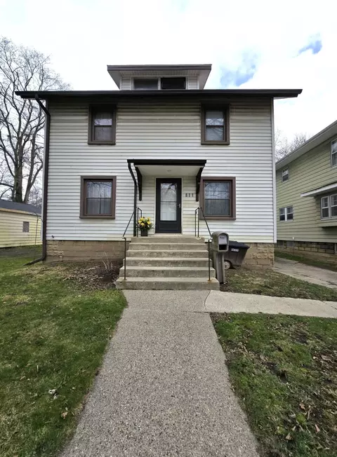 811 3rd St, Jackson, MI 49203 photo 3