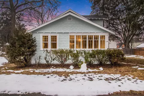 106 N Columbia Ave, Scottville, MI 49454