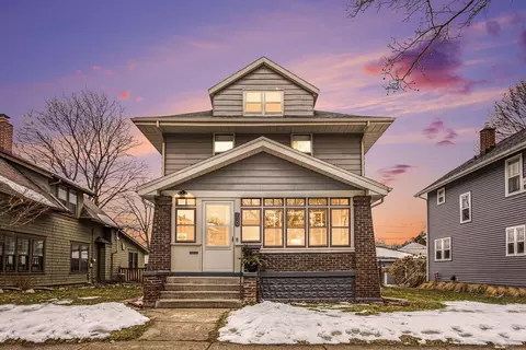 739 Innes St NE, Grand Rapids, MI 49503