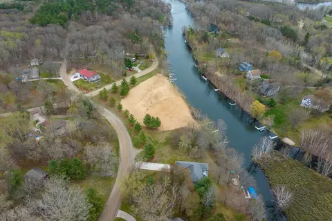 10933 Shawnee Trl #192, Stanwood, MI 49346