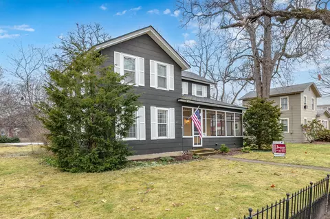 520 S Main St, Plainwell, MI 49080 photo 4