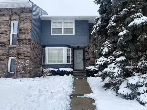 2756 Page Ave UNIT 62, Ann Arbor, MI 48104