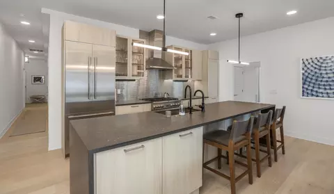 309 N Ashley St #401, Ann Arbor, MI 48104