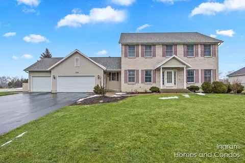 2076 Jennydale Ct SE, Grand Rapids, MI 49546
