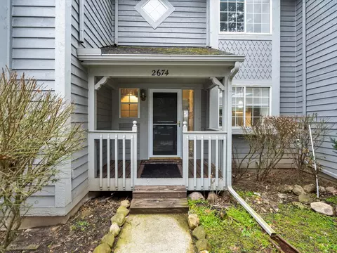 2674 Packard St, Ann Arbor, MI 48104