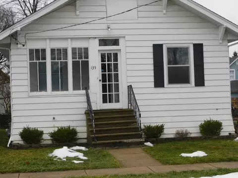 135 Summer St, Battle Creek, MI 49015