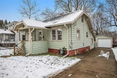 138 Yale St, Battle Creek, MI 49017
