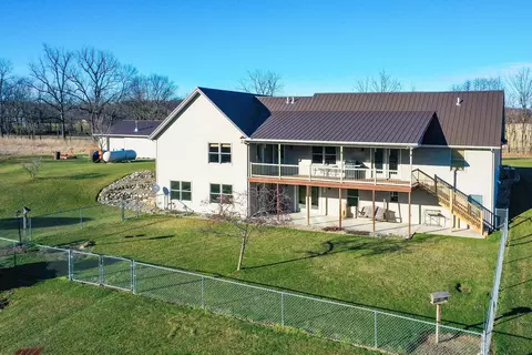 19409 Mud Lake St, Cassopolis, MI 49031 photo 5