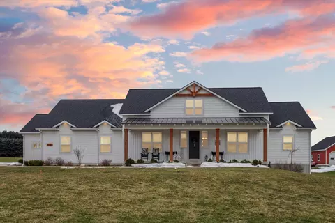 7030 Riley St, Zeeland, MI 49464