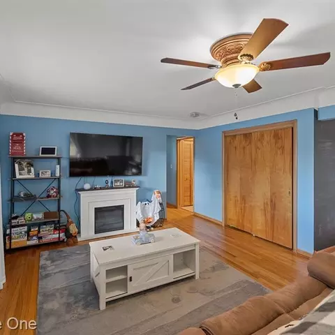 Living - 5658 Parkside Dr, Monroe, MI 48161 photo 1 of 6