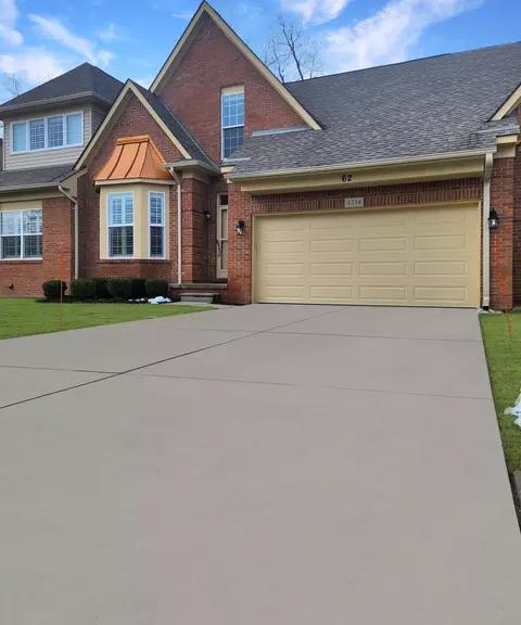 4354 Brookstone Dr, Canton, MI 48188 photo 3