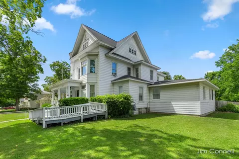 407 E Home St, Edmore, MI 48829 photo 57