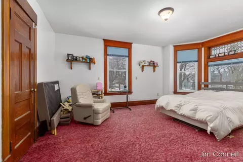 407 E Home St, Edmore, MI 48829 photo 40