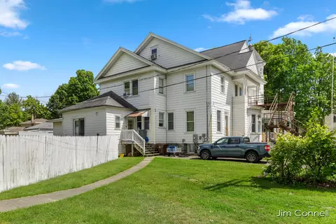 407 E Home St, Edmore, MI 48829 photo 61