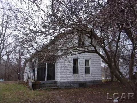 72 Superior St, Hillsdale, MI 49242