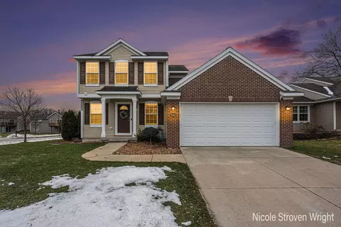 3766 Cedar Landing Dr SE, Kentwood, MI 49512